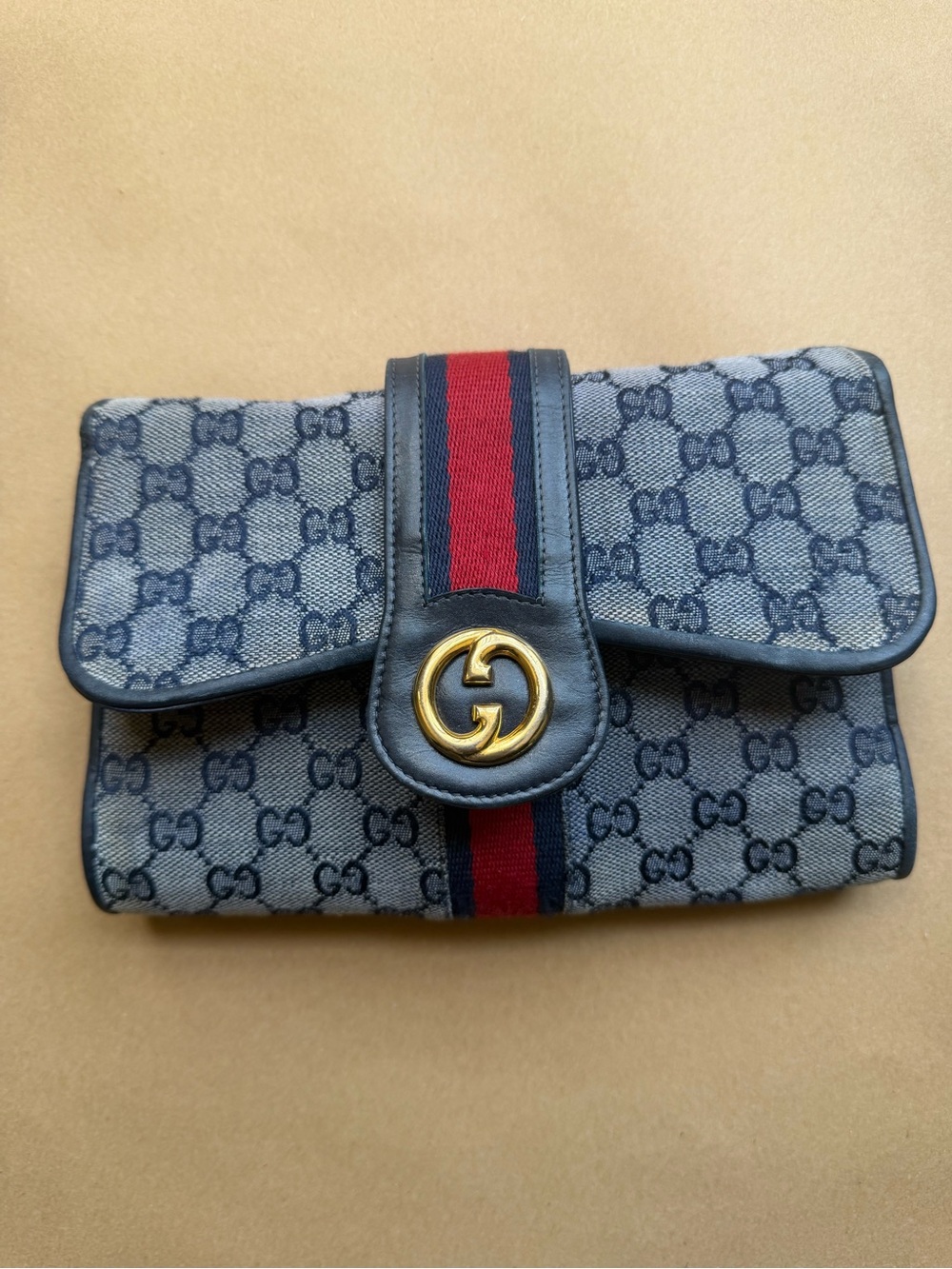 Gucci VTG GG Monogram Supreme Sherryline Ophidia Clutch